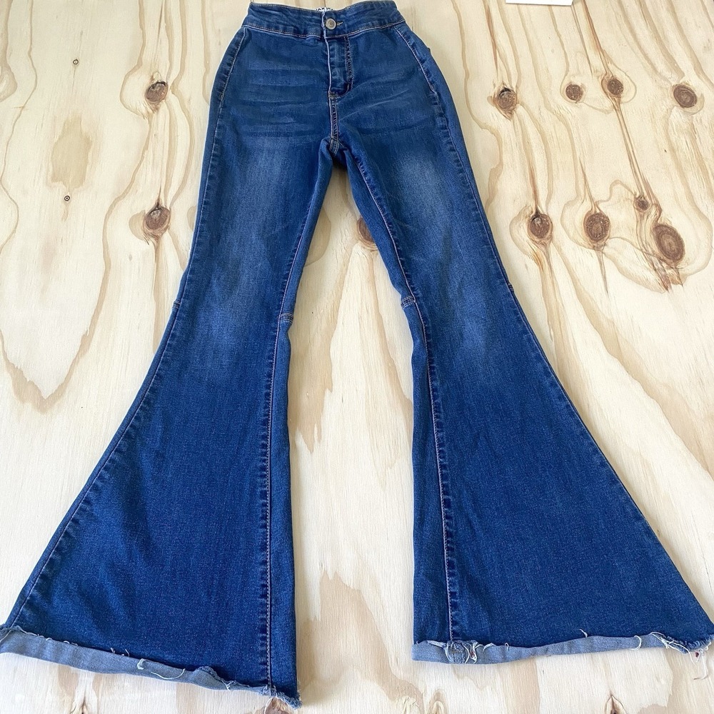 Wax Jean Women's Size 0/24 Blue Flare Bell Stretch High Rise Distressed Jeans